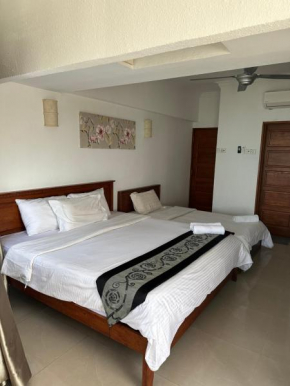 Beach Resort 19 Home Stay SRI SAYANG APARTMENT BATU FERRINGHI 3BEDROOM